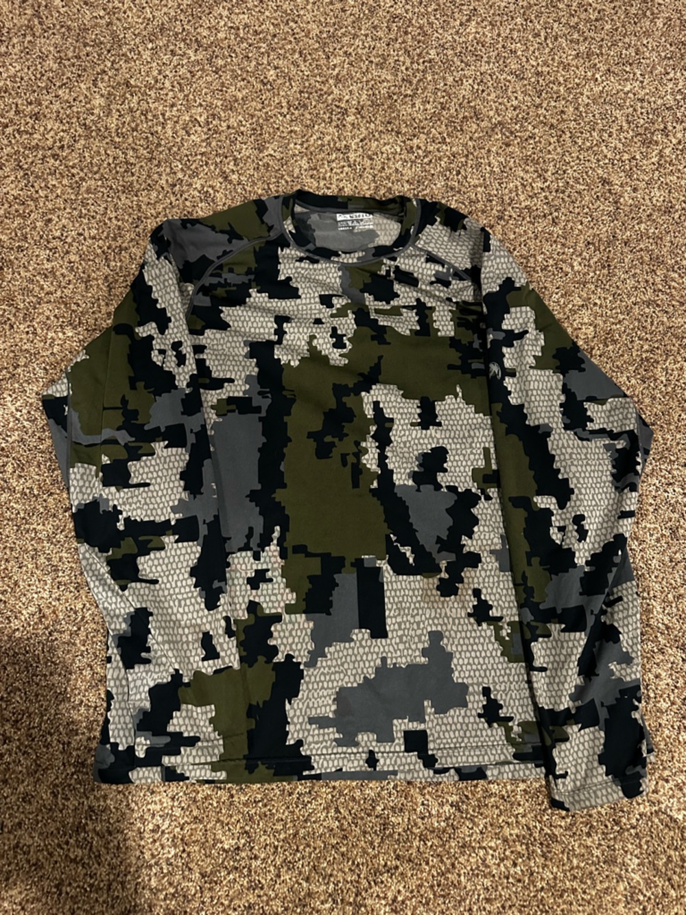 KUIU Peloton 118 Verde Camo Long Sleeve Crewneck Shirt
